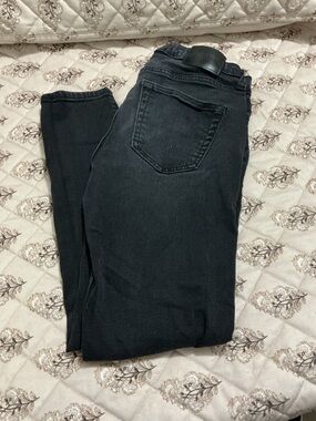 Hollister Men’s  Black Skinny Jeans